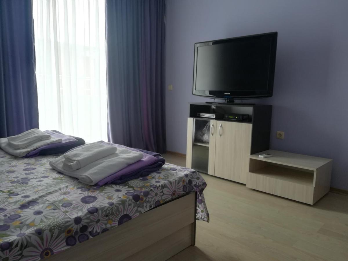 Apartments Victoria 克兰内沃 外观 照片