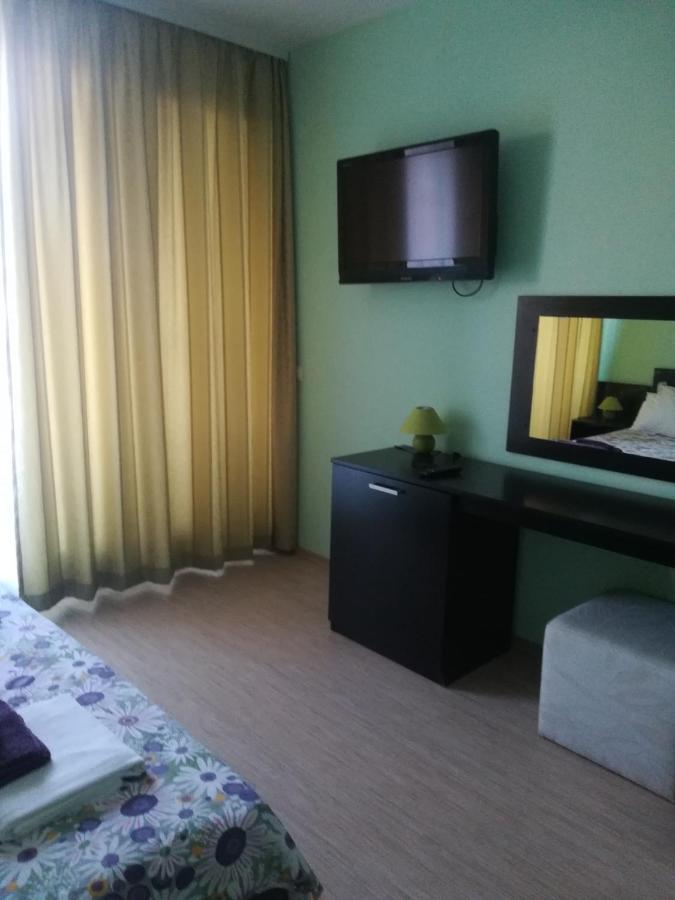Apartments Victoria 克兰内沃 外观 照片