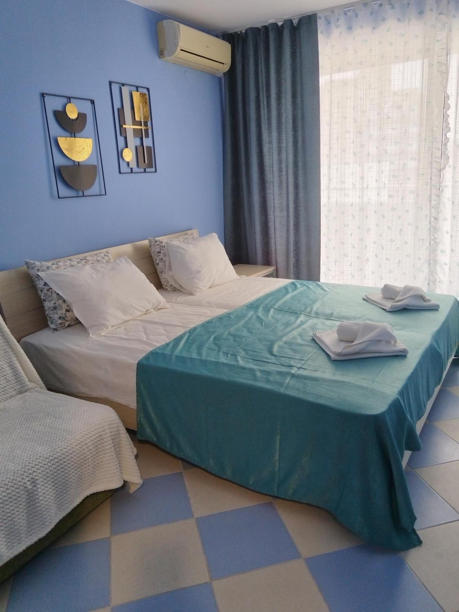 Apartments Victoria 克兰内沃 外观 照片