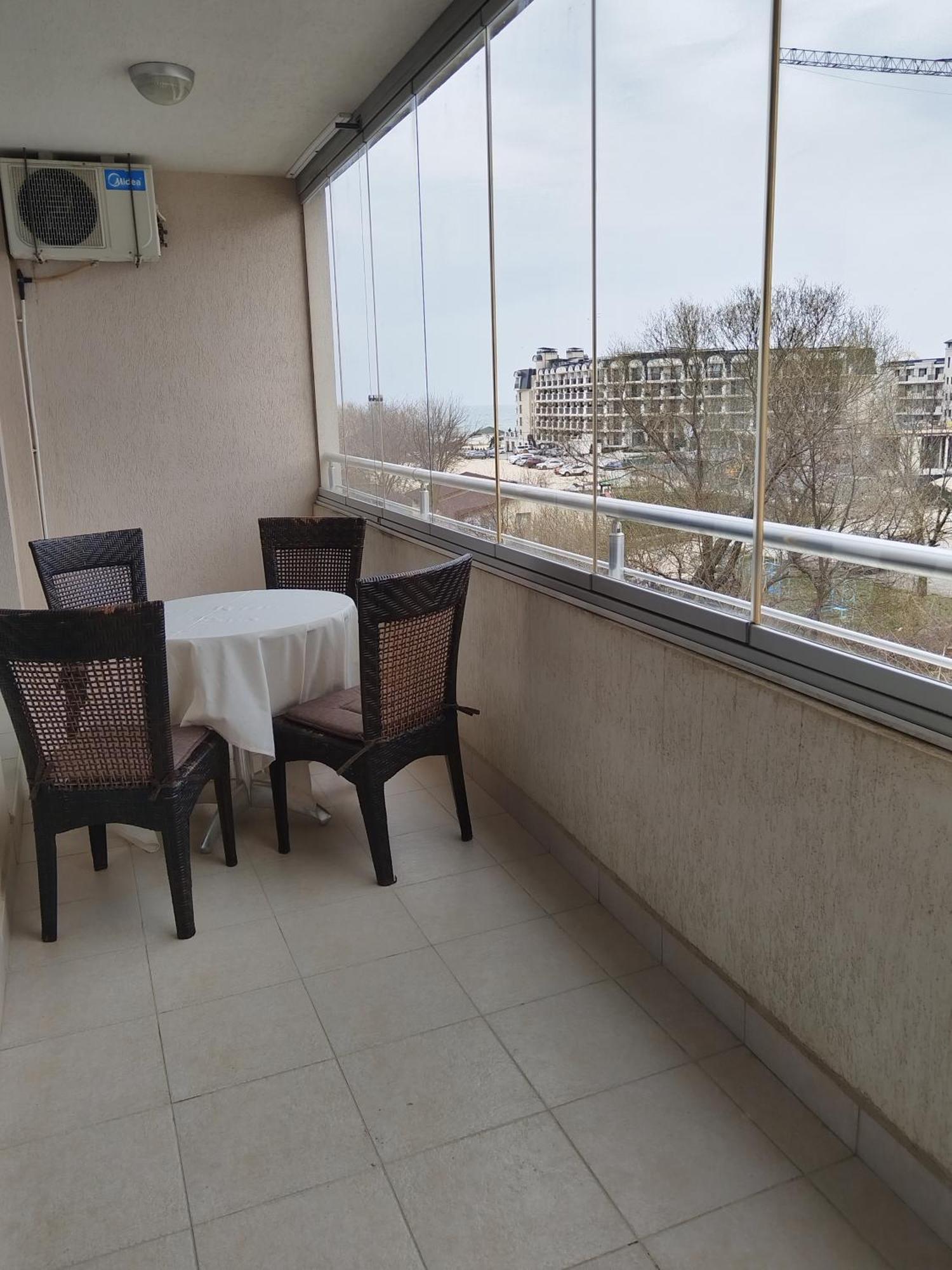 Apartments Victoria 克兰内沃 外观 照片